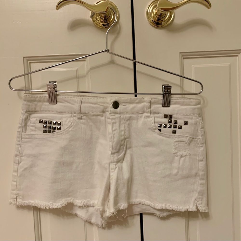 2.1 Denim White Shorts